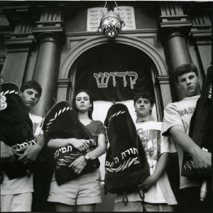 Temple Emanu-El, Birmingham, Alabama Tenth Grade Confirmation Practice Photograph by Bill Aron