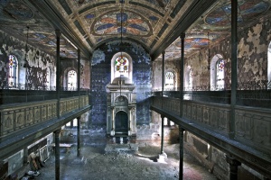 Synagogue Interior – Kosice (2006) photograph by Yuri Dojc Courtesy the artist